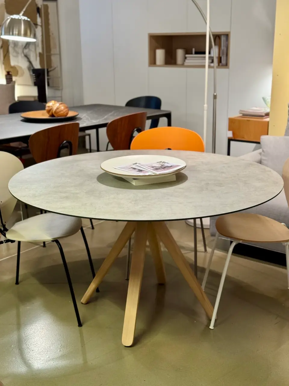 Mesa Reverse de Andreu — Antes 1496€ Ahora 970€