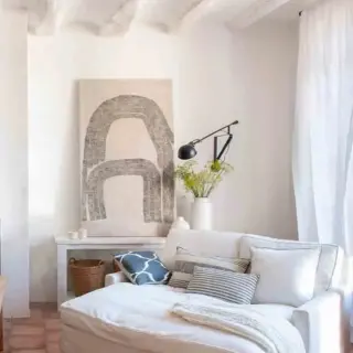 Sofá House VEF de Atemporal— Antes 3.694€ Ahora 2.215€