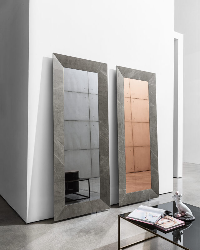 Espejo Denver Rectangular de Sovet con estructura de aluminio y acabados a medida.